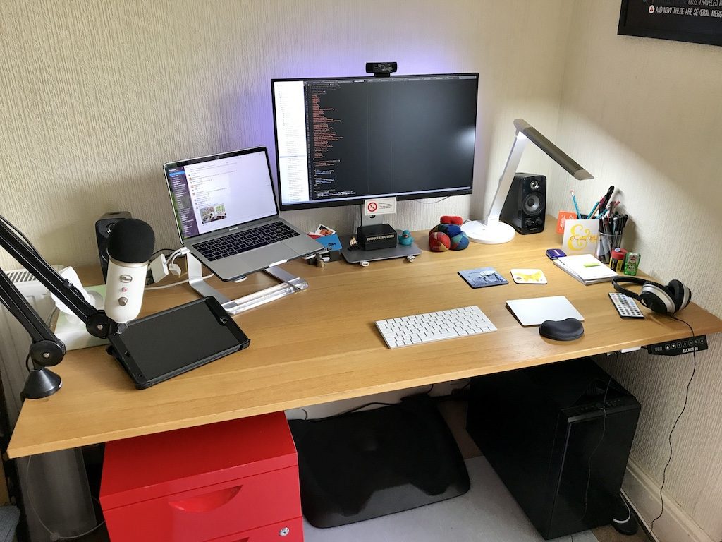 Remote Desks (Revisited!) – Grinding Gears