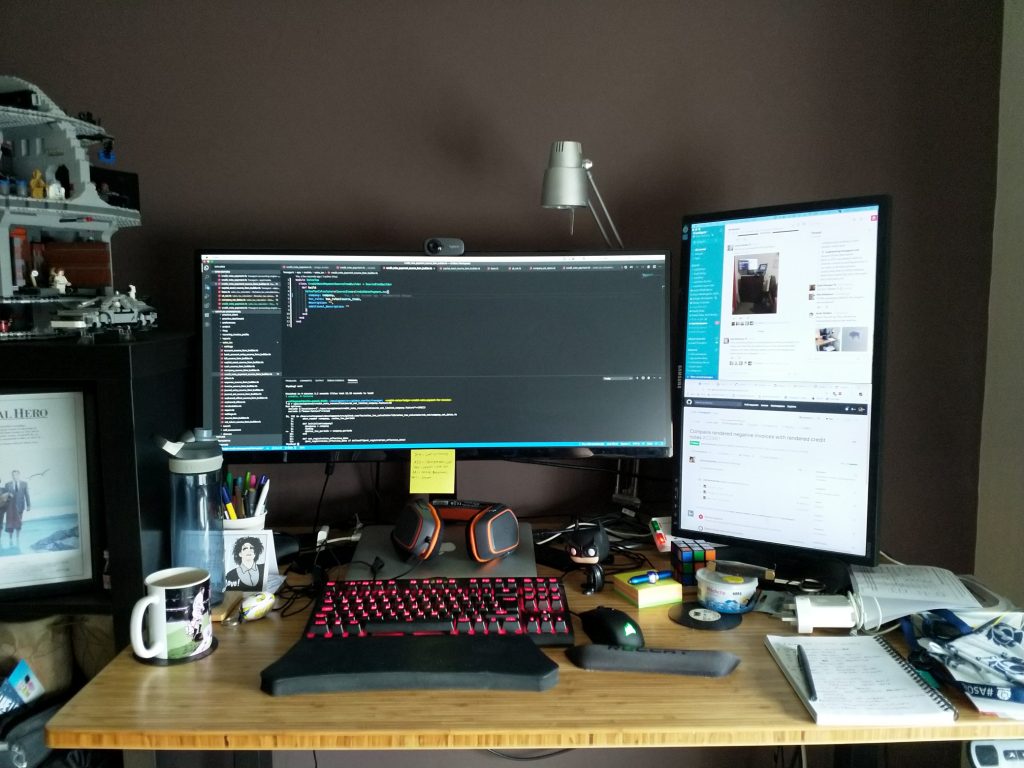 Colin's home desk